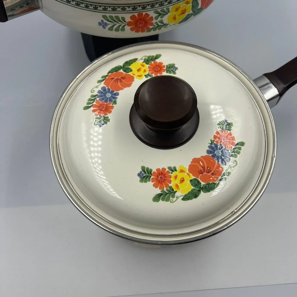 Vintage Villeroy & Boch Alt Amsterdam Floral Enamel Saucepan Skillet Set Cream